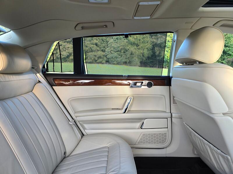 VOLKSWAGEN PHAETON 3.0 TDI CR V6 LWB 4Motion 2012