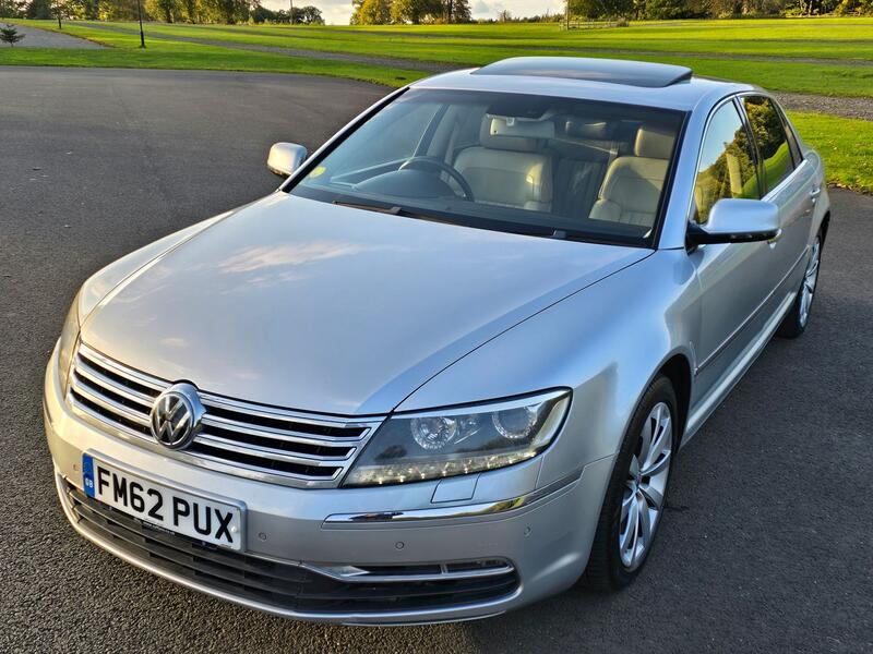 VOLKSWAGEN PHAETON 3.0 TDI CR V6 LWB 4Motion 2012
