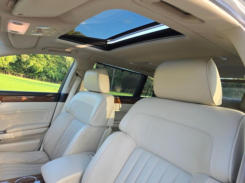 VOLKSWAGEN PHAETON 3.0 TDI CR V6 LWB 4Motion 2012