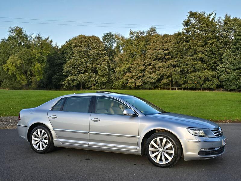 VOLKSWAGEN PHAETON 3.0 TDI CR V6 LWB 4Motion 2012
