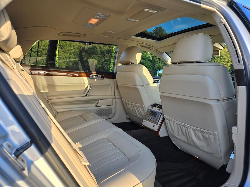 VOLKSWAGEN PHAETON 3.0 TDI CR V6 LWB 4Motion 2012