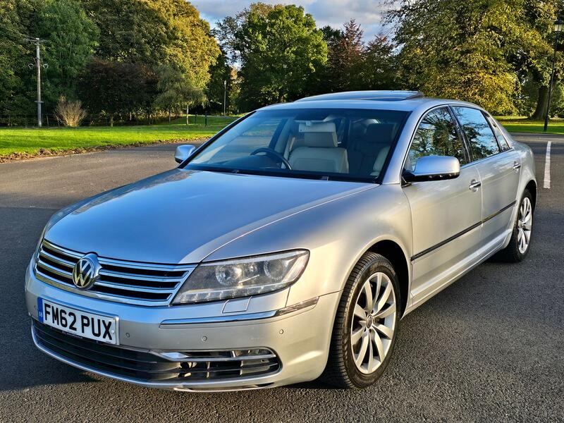 VOLKSWAGEN PHAETON 3.0 TDI CR V6 LWB 4Motion 2012