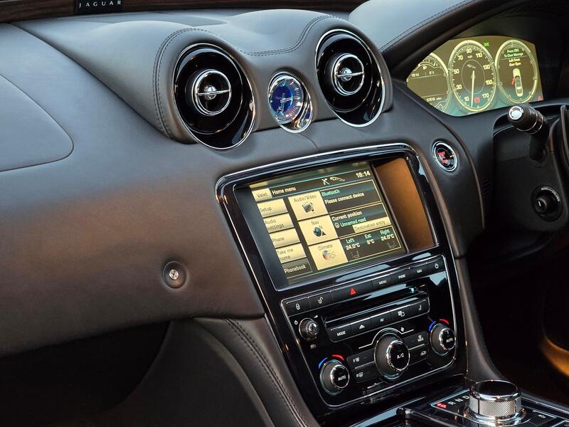 JAGUAR XJ 3.0 d V6 Portfolio 2012