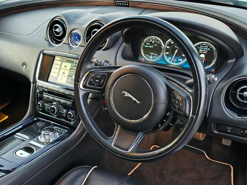 JAGUAR XJ 3.0 d V6 Portfolio 2012