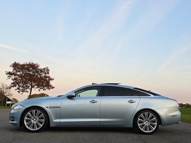 JAGUAR XJ 3.0 d V6 Portfolio 2012