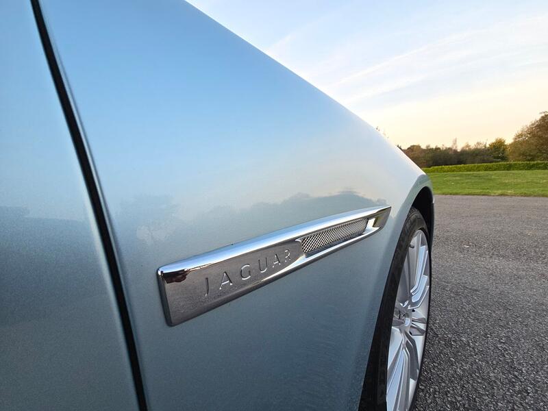JAGUAR XJ 3.0 d V6 Portfolio 2012