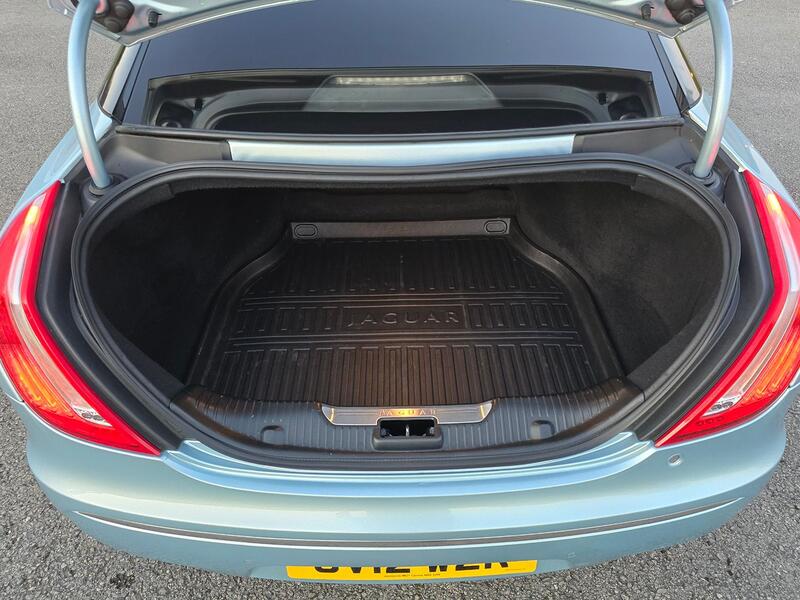 JAGUAR XJ 3.0 d V6 Portfolio 2012