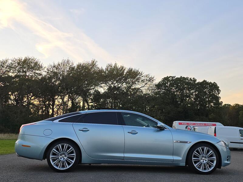 JAGUAR XJ 3.0 d V6 Portfolio 2012