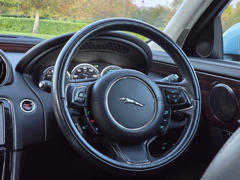 JAGUAR XJ 3.0 d V6 Portfolio 2012