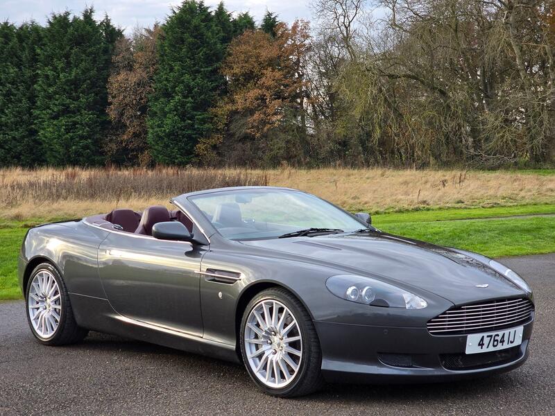 ASTON MARTIN DB9 5.9 2005