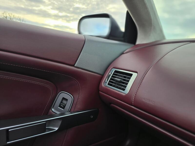 ASTON MARTIN DB9 5.9 2005