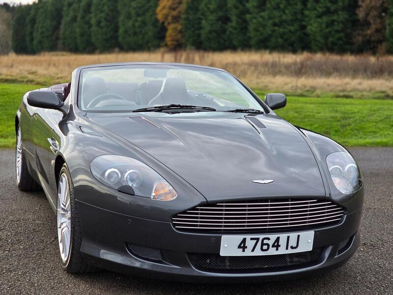 ASTON MARTIN DB9 5.9 2005