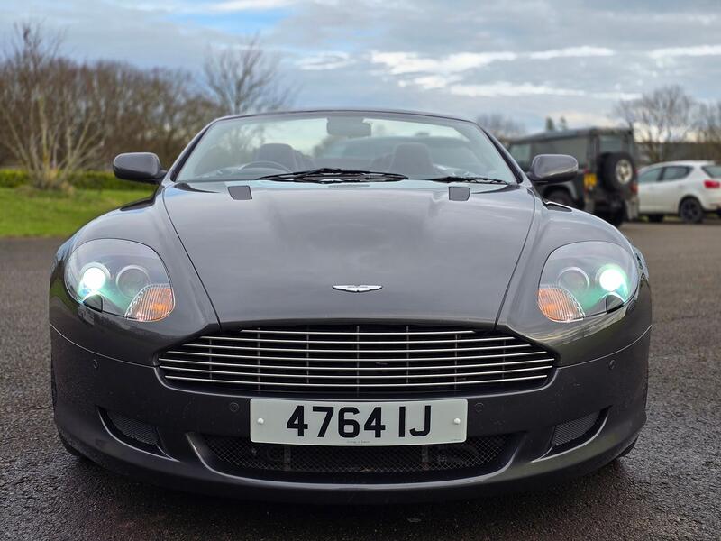 ASTON MARTIN DB9 5.9 2005