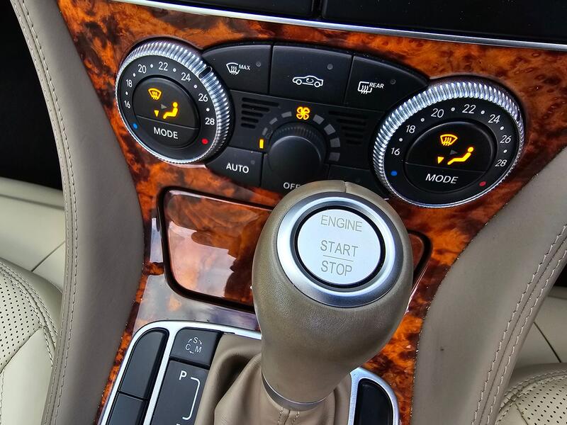 MERCEDES-BENZ SL 5.5 SL500 2010