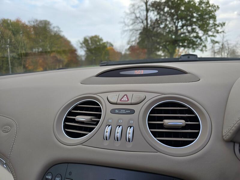 MERCEDES-BENZ SL 5.5 SL500 2010