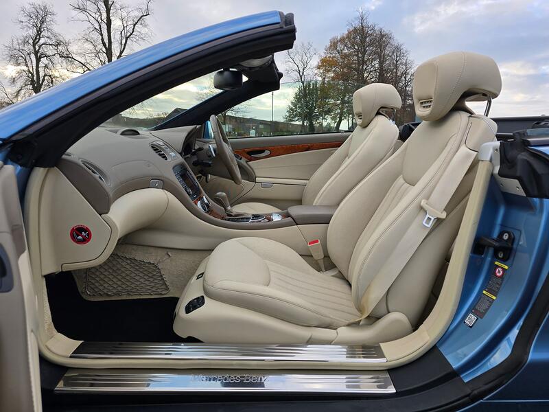 MERCEDES-BENZ SL 5.5 SL500 2010