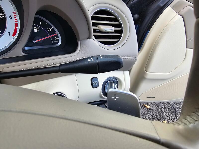 MERCEDES-BENZ SL 5.5 SL500 2010