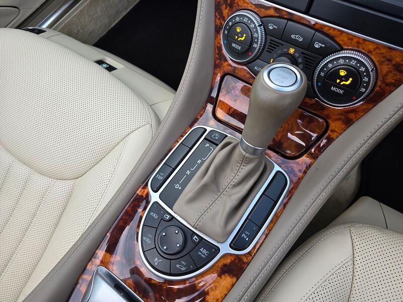 MERCEDES-BENZ SL 5.5 SL500 2010