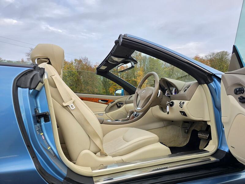 MERCEDES-BENZ SL 5.5 SL500 2010