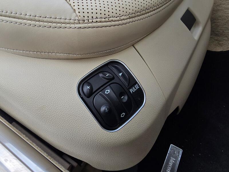 MERCEDES-BENZ SL 5.5 SL500 2010