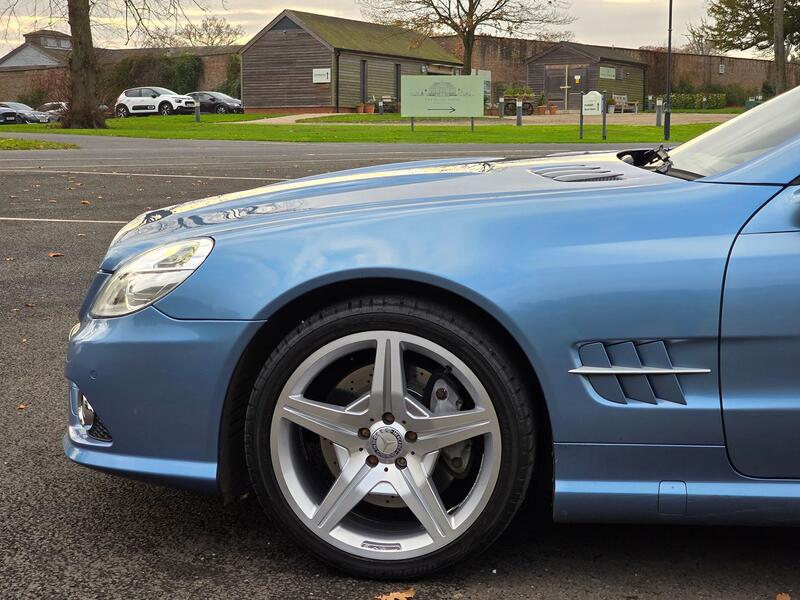 MERCEDES-BENZ SL 5.5 SL500 2010