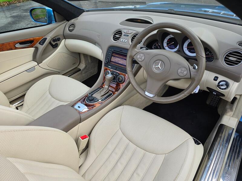 MERCEDES-BENZ SL 5.5 SL500 2010