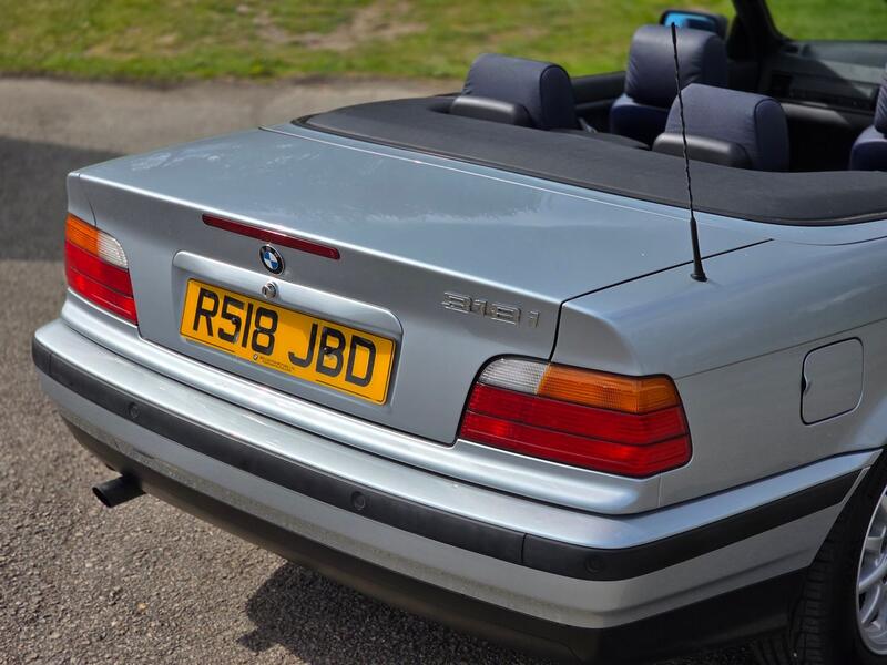 BMW 3 SERIES  1998