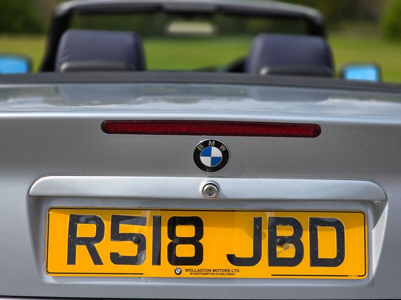 BMW 3 SERIES  1998