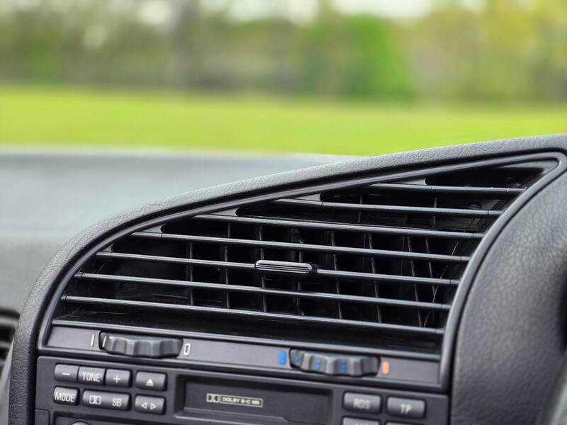 BMW 3 SERIES  1998