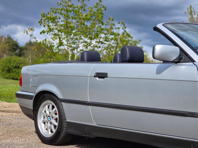 BMW 3 SERIES  1998