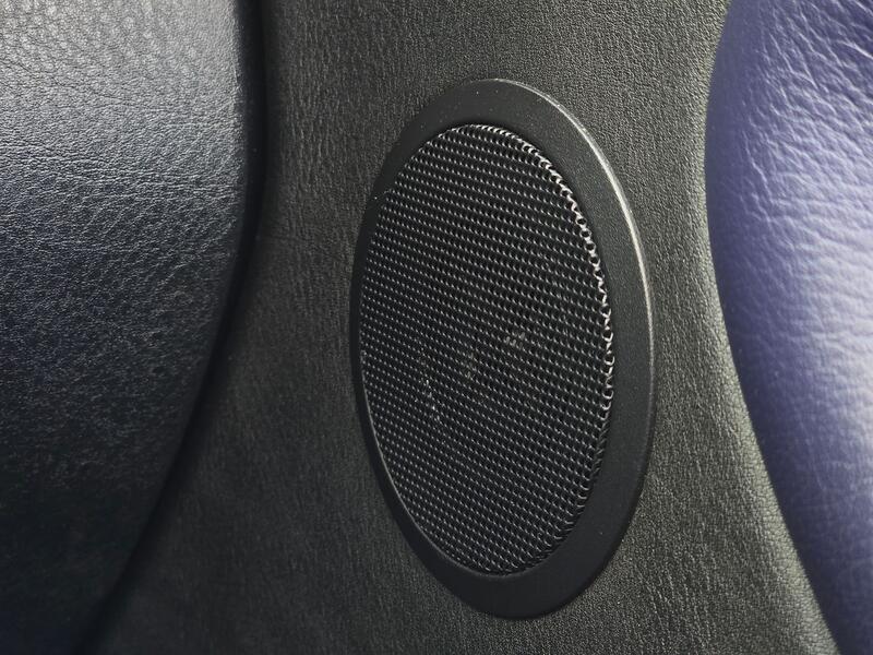 BMW 3 SERIES  1998