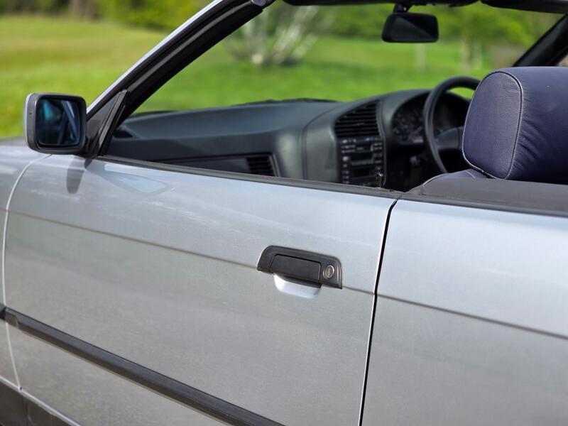 BMW 3 SERIES  1998
