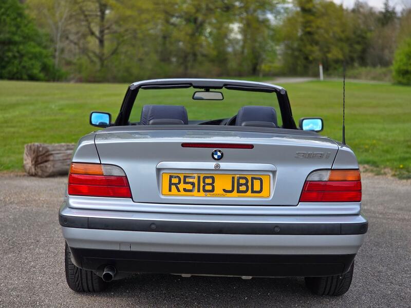 BMW 3 SERIES  1998