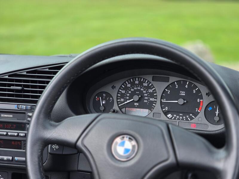 BMW 3 SERIES  1998