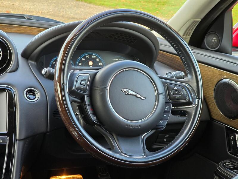 JAGUAR XJ 5.0 V8 Autobiography 2016