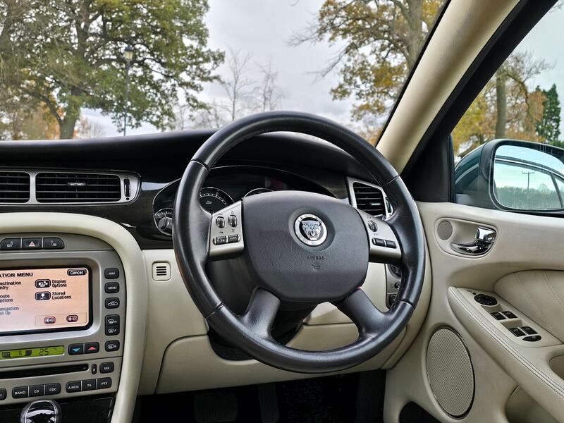 JAGUAR X-TYPE 2.2 D DPF SE 2009
