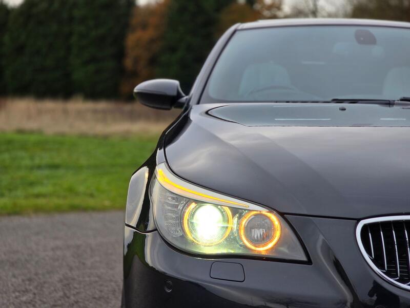 BMW M5 5.0 M5 Saloon 2008