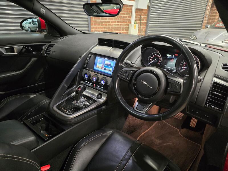 JAGUAR F-TYPE 3.0 V6 2016