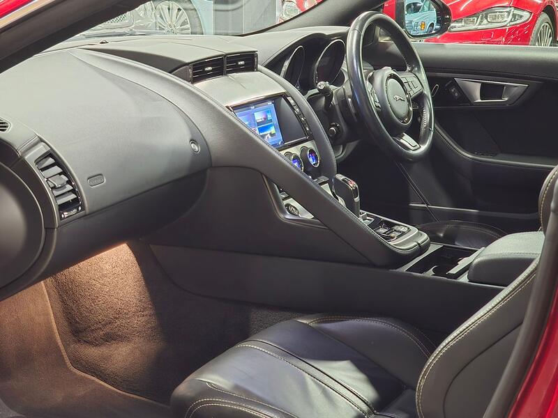 JAGUAR F-TYPE 3.0 V6 2016