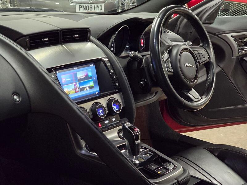 JAGUAR F-TYPE 3.0 V6 2016