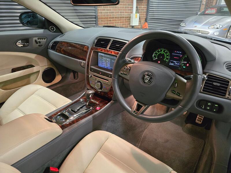 JAGUAR XKR 4.2 V8 2008
