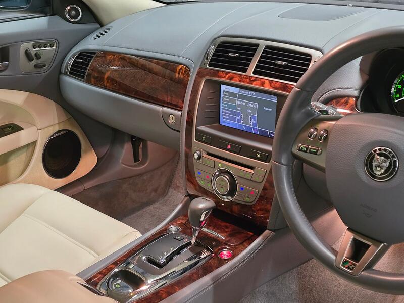 JAGUAR XKR 4.2 V8 2008