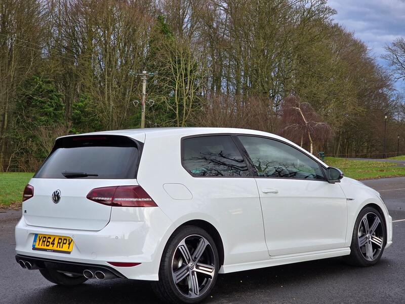 VOLKSWAGEN GOLF 2.0 TSI BlueMotion Tech R 2014