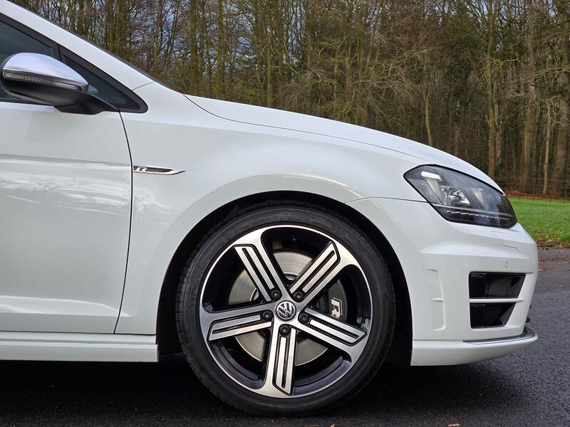 VOLKSWAGEN GOLF 2.0 TSI BlueMotion Tech R 2014
