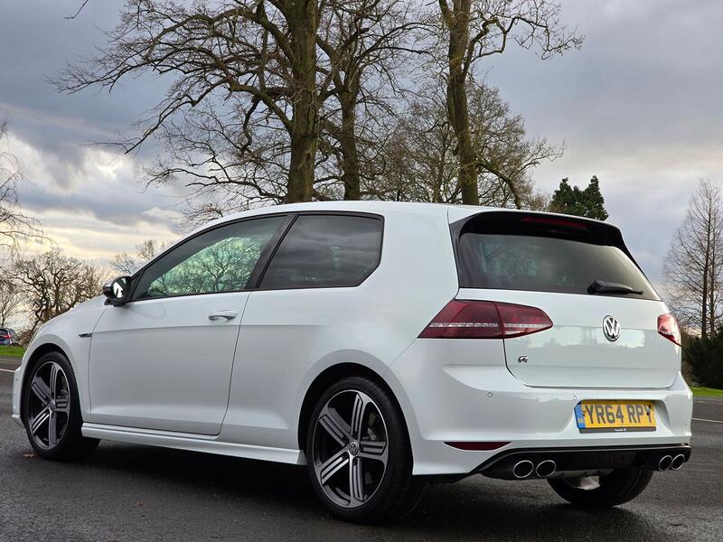 VOLKSWAGEN GOLF 2.0 TSI BlueMotion Tech R 2014