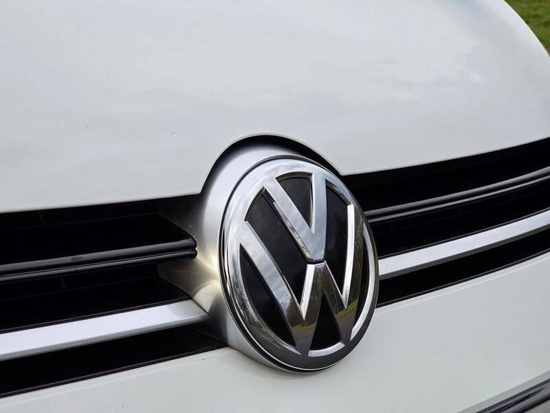 VOLKSWAGEN GOLF 2.0 TSI BlueMotion Tech R 2014