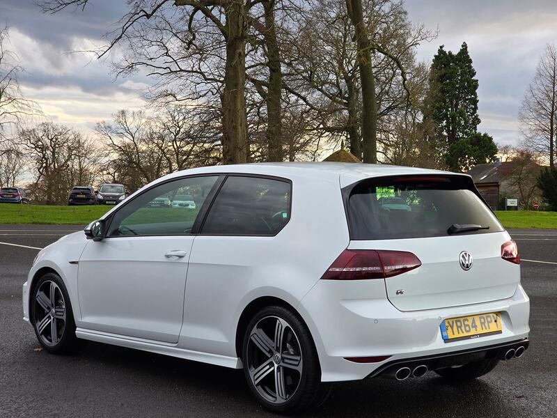 VOLKSWAGEN GOLF 2.0 TSI BlueMotion Tech R 2014
