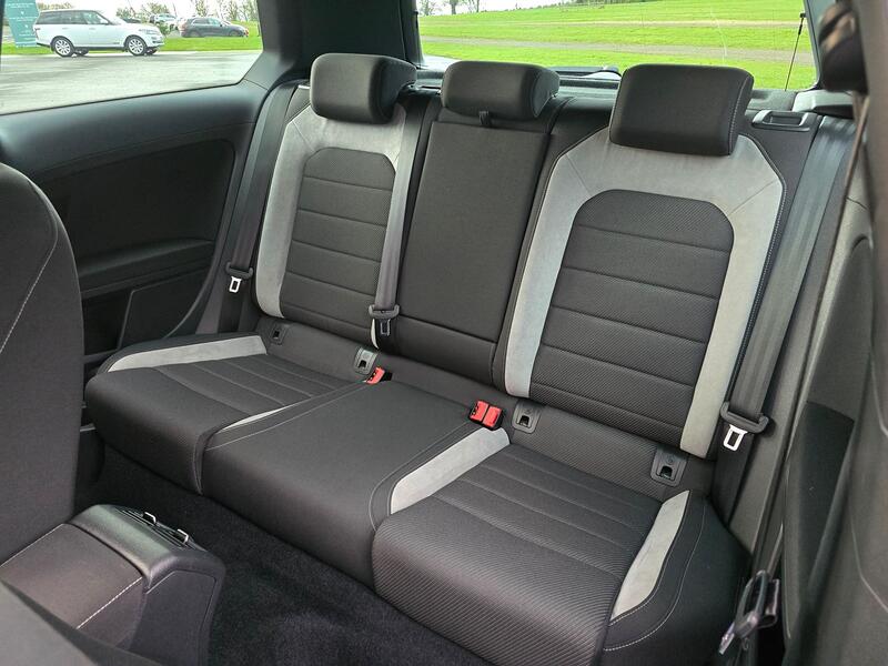 VOLKSWAGEN GOLF 2.0 TSI BlueMotion Tech R 2014