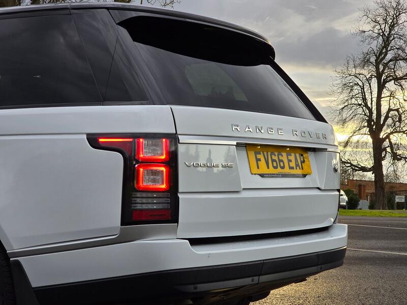 LAND ROVER RANGE ROVER 3.0 TD V6 Vogue SE 2016