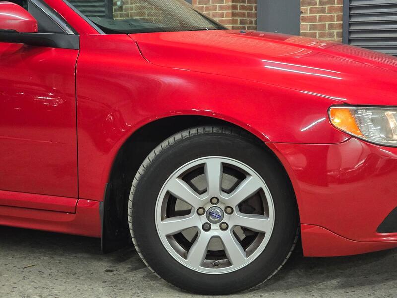 VOLVO V70 1.6 D2 ES 2013